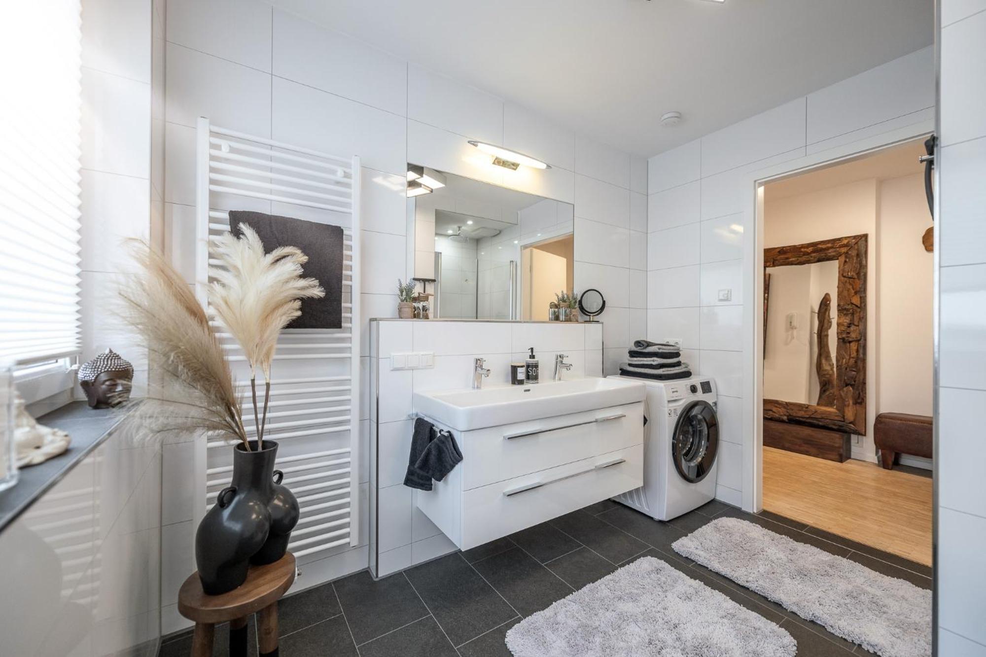 Alpenflair / Luxury / 100Qm / Work / Travel / Netflix Apartment Penzberg Bagian luar foto