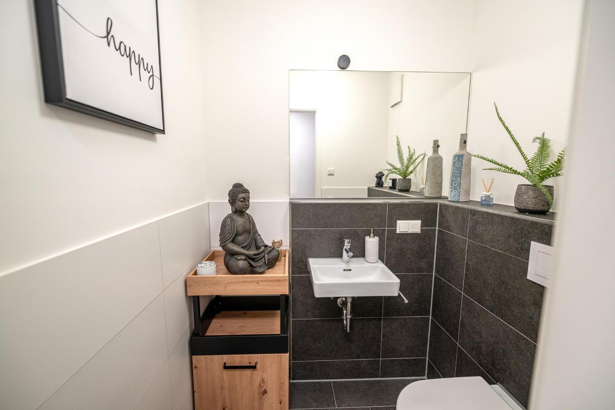 Alpenflair / Luxury / 100Qm / Work / Travel / Netflix Apartment Penzberg Bagian luar foto
